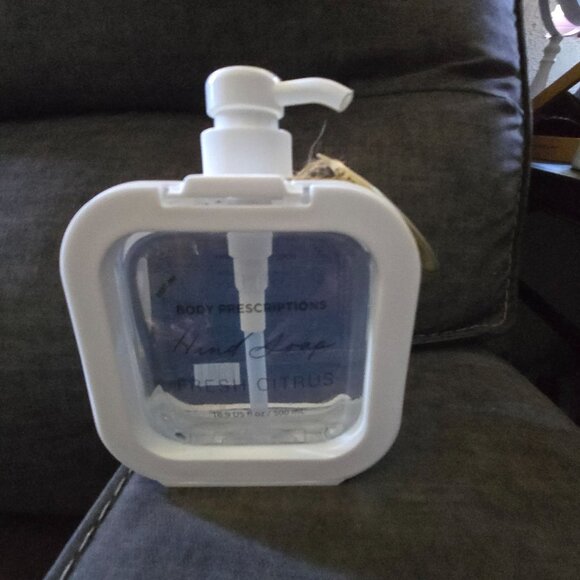 Body Prescriptions Hand Soap Fresh Citrus Scent 16.9 fl oz/500 mL - Picture 6 of 7